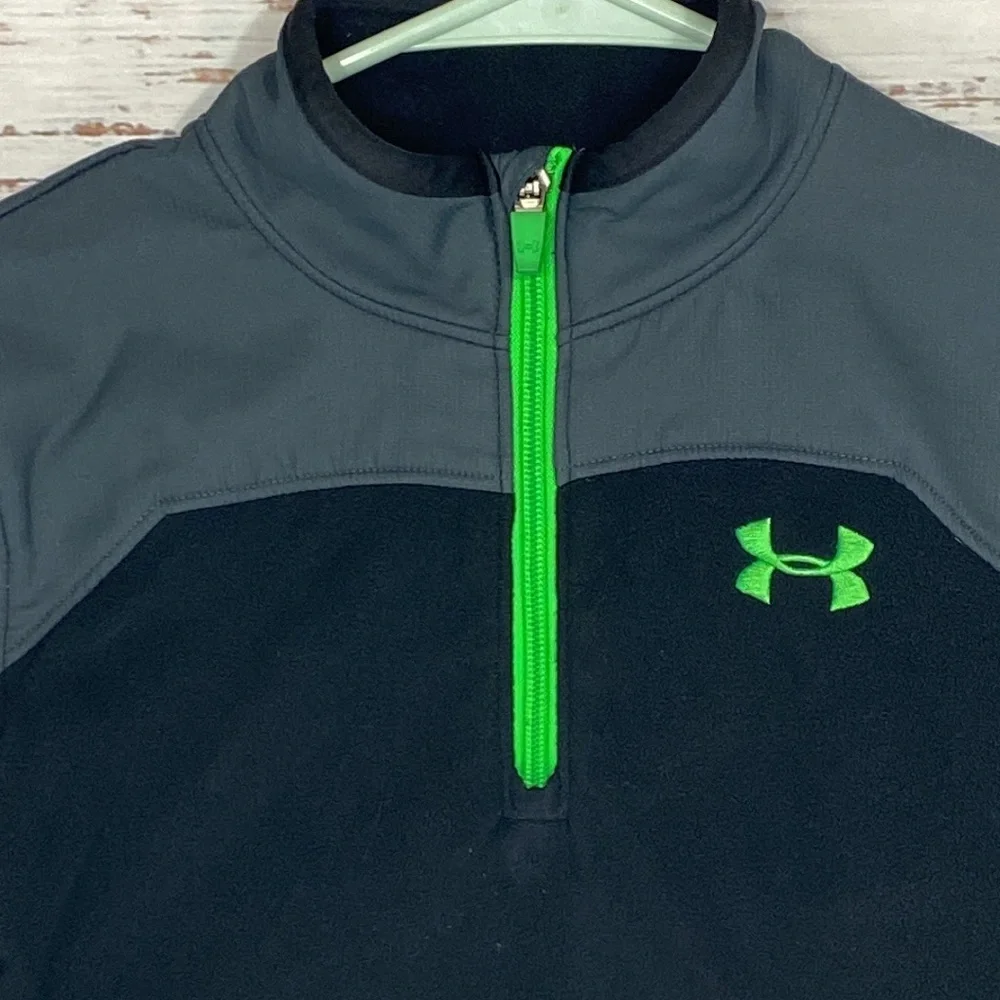 Under Armour Jacket size 6